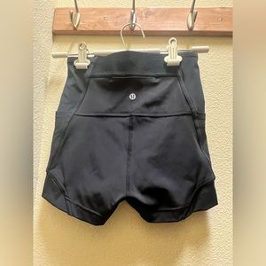 Black cycling shorts